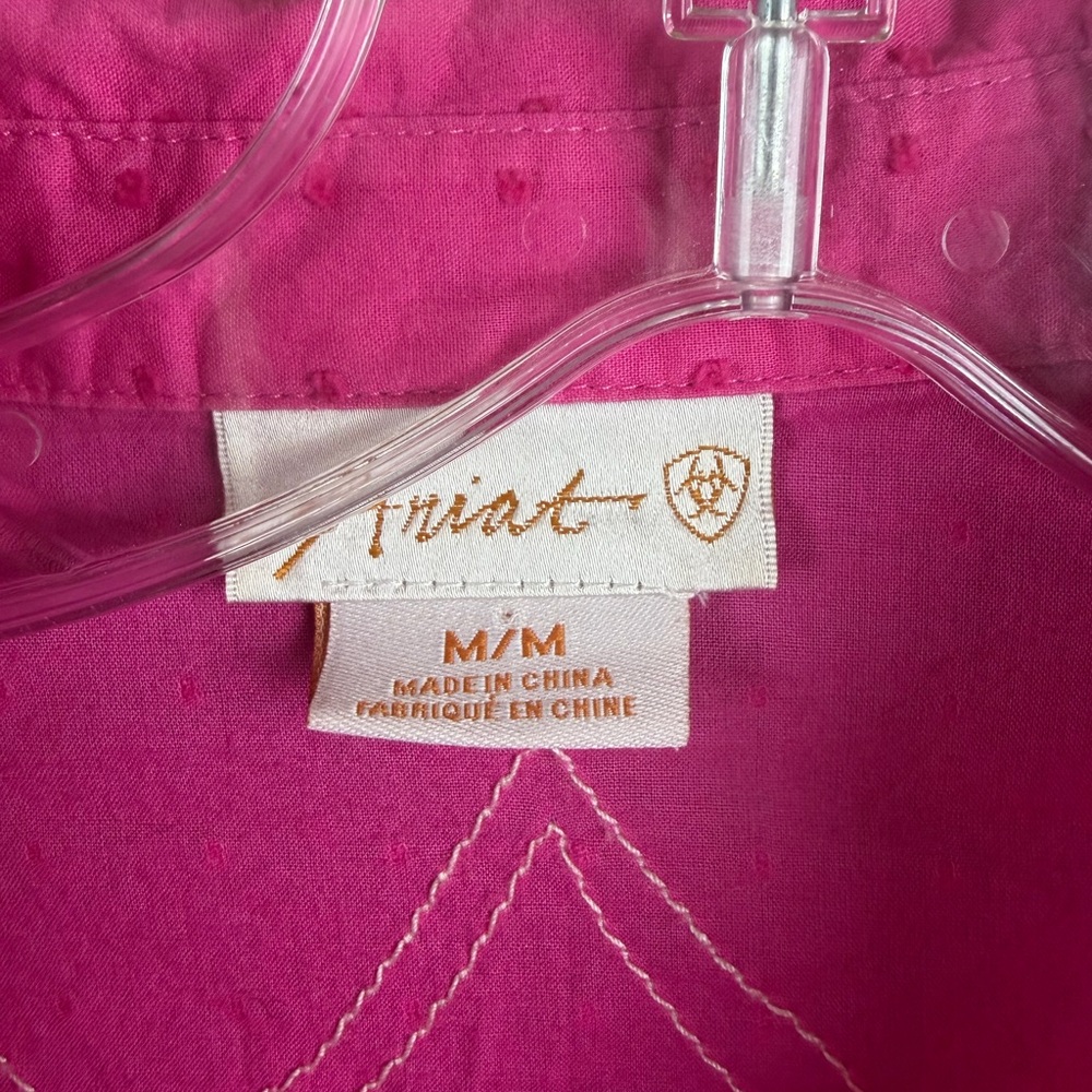 Ariat Button Down Top Medium - image 2